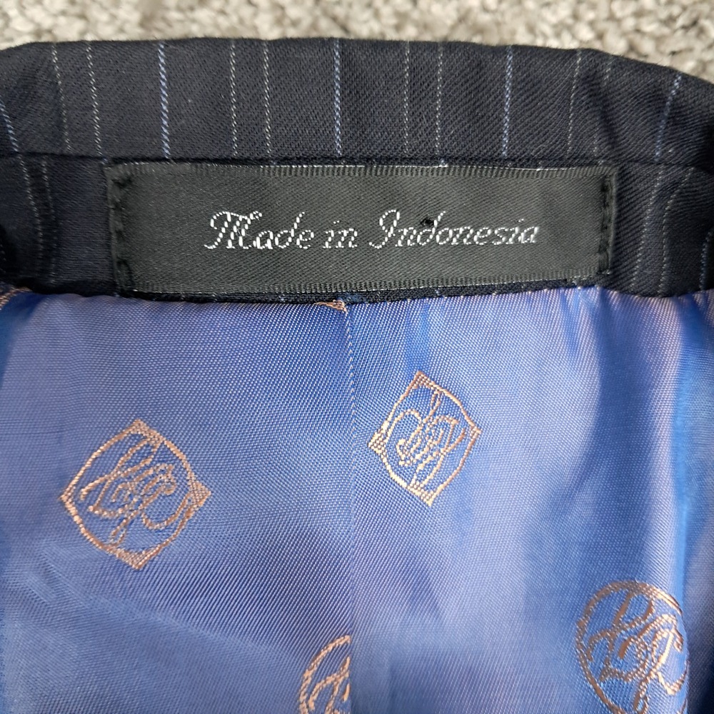 Jean John Mens Wool Pinstripe Suit 3-Button Blazer Pleated Cuffed Pants 36x32 - Picture 2 of 16